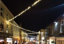Pretty UK town that comes alive with magical Christmas market in charming location