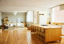 UK households with wooden floors urged to do simple 5-minute task or risk cracking